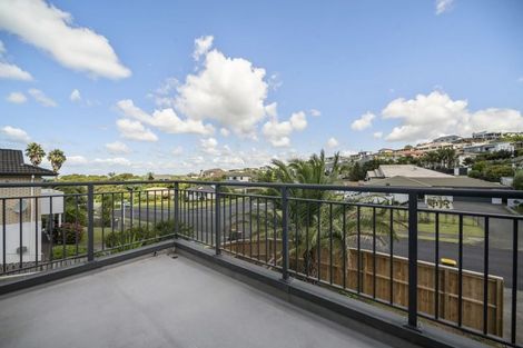 Photo of property in 3 Ambassador Glade, Orewa, 0931