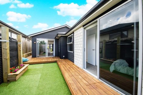 Photo of property in 10 Tomairangi Crescent, Pukekohe, 2120