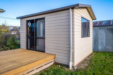 Photo of property in 11 Rugby Street, Waimate, 7924