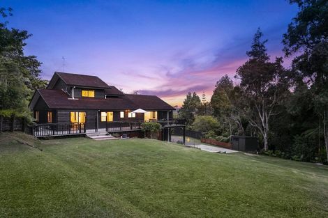 Photo of property in 12 Rimu Road, Oratia, Auckland, 0604