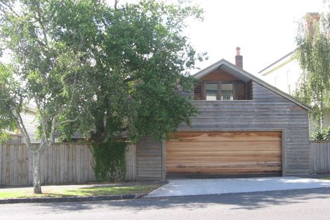 Photo of property in 29 St Marys Road, Saint Marys Bay, Auckland, 1011