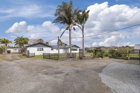 Photo of property in 826 Kahikatea Flat Road, Waitoki, Kaukapakapa, 0871