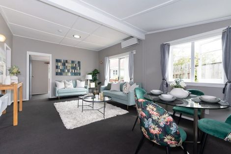 Photo of property in 10a Lewis Street, Blockhouse Bay, Auckland, 0600