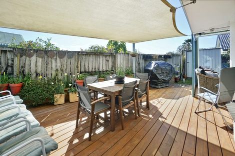 Photo of property in 48 Fairview Place, Te Puke, 3119