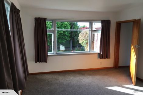 Photo of property in 114a Somerfield Street, Somerfield, Christchurch, 8024