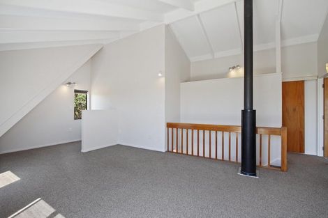 Photo of property in 114 Torkar Road, Clarks Beach, 2122