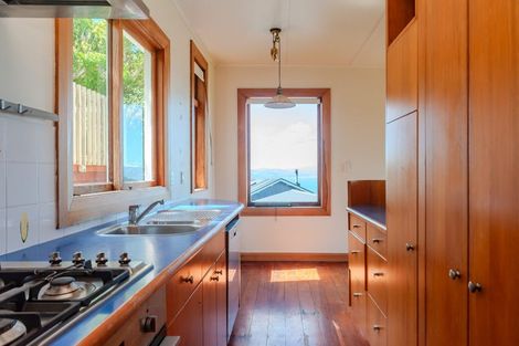 Photo of property in 94 Mitchell Street, Brooklyn, Wellington, 6021