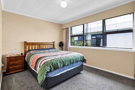 Photo of property in 18 Saxton Road, Upper Vogeltown, New Plymouth, 4310