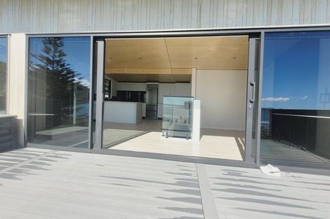 Photo of property in 32 Ocean Parade, Pukerua Bay, 5026