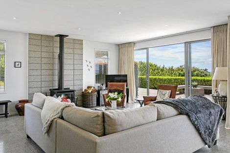 Photo of property in 12 Cameron Drive, Acacia Bay, Taupo, 3385