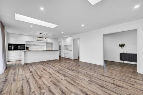 Photo of property in 74 Turuturu Road, Hawera, 4674