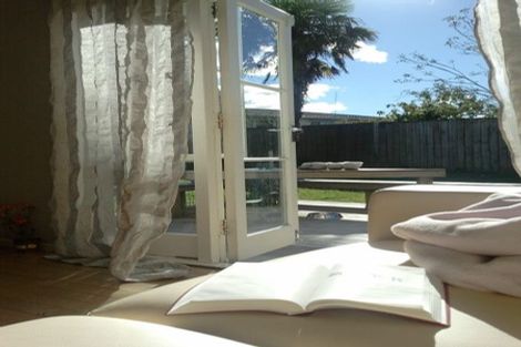 Photo of property in 1/15 Manuka Road, Bayview, Auckland, 0629