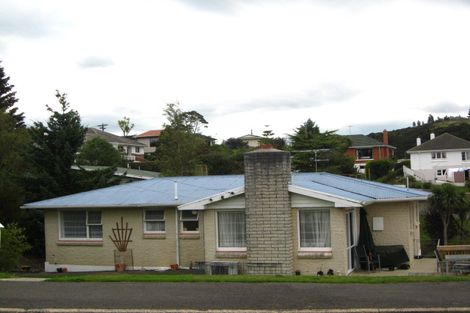 Photo of property in 1 Martin Road, Fairfield, Dunedin, 9018