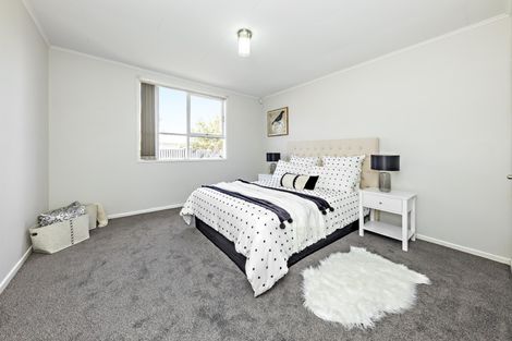 Photo of property in 13 Steven Street, Mangere East, Auckland, 2024