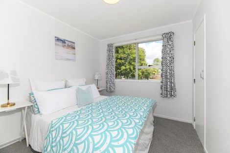 Photo of property in 4 Scarlet Drive, Ranui, Auckland, 0612