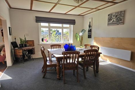 Photo of property in 102 Putiki Drive, Putiki, Whanganui, 4500