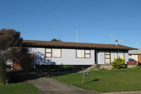 Photo of property in 16 Weka Place, Tokoroa, 3420