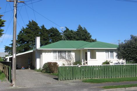 Photo of property in 38 Woodward Street East, Featherston, 5710