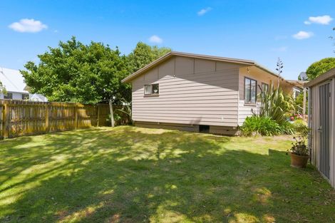 Photo of property in 5 Dennis Taylor Court, Paraparaumu, 5032