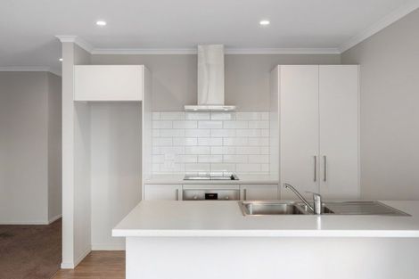 Photo of property in 38 Nicolau Avenue, Rolleston, 7615