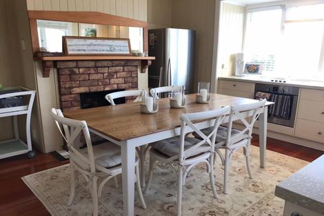 Photo of property in 16a Kowhai Road, Campbells Bay, Auckland, 0630