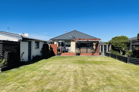 Photo of property in 103 Effingham Street, North New Brighton, Christchurch, 8083