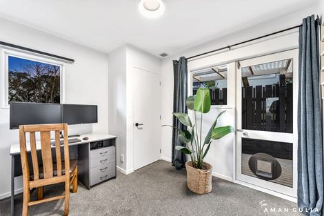 Photo of property in 22 Whangaparaoa Road, Red Beach, 0932