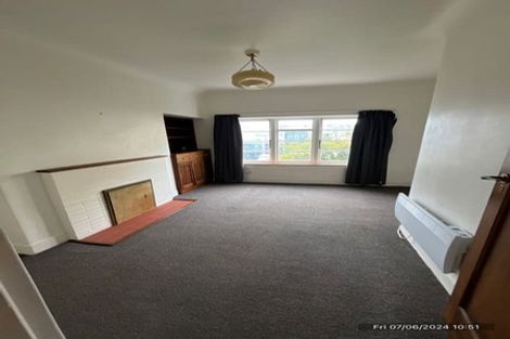 Photo of property in 2/193 The Terrace, Wellington Central, Wellington, 6011