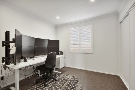 Photo of property in 17 Saint James Place, Rangiora, 7400