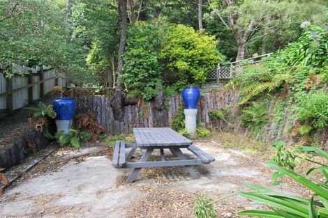Photo of property in 55 Pioneer Road, Moturoa, New Plymouth, 4310