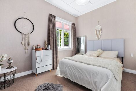 Photo of property in 72 Kenrick Street, Te Aroha, 3320