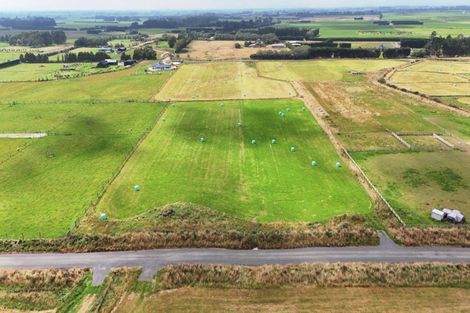 Photo of property in 35 Dairy Way, Seaward Bush, 9871