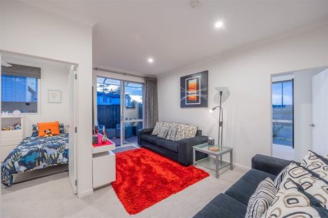 Photo of property in 5 Dida Park Drive, Kumeu, 0810