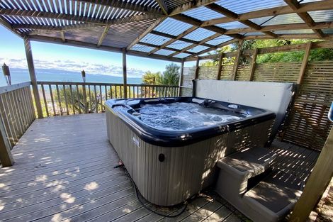 Photo of property in 35 Adams Road, Thornton Bay, Thames, 3575