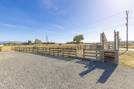 Photo of property in 104 White Rock Road, Martinborough, 5781