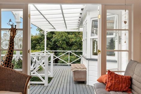 Photo of property in 19 Oliver Road, Eastern Beach, Auckland, 2012