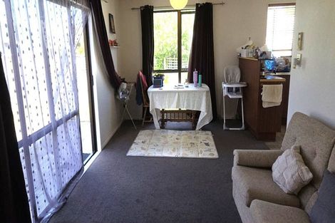 Photo of property in 45 Avenue Road, Foxton, 4814