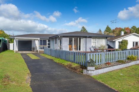 Photo of property in 369 Christie Avenue, Te Awamutu, 3800