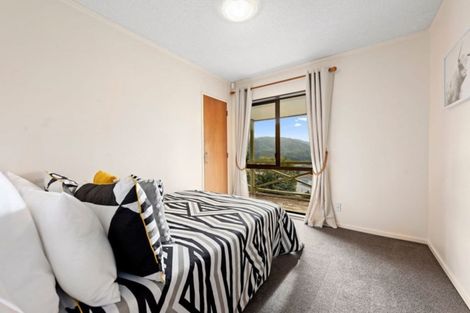 Photo of property in 136 Holborn Drive, Stokes Valley, Lower Hutt, 5019