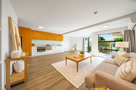 Photo of property in 2/69 Suva Street, Upper Riccarton, Christchurch, 8041