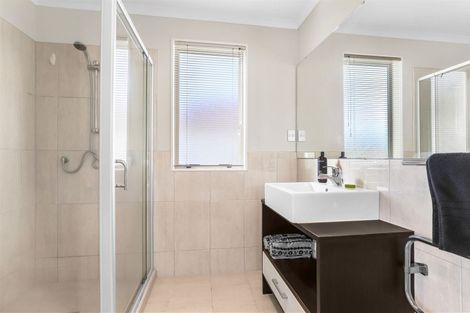 Photo of property in 21 Zabeel Crescent, Takanini, 2112