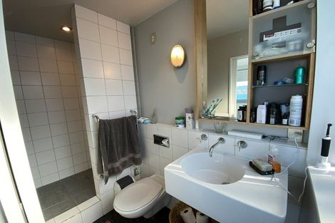 Photo of property in 23 Napier Street, Karaka Bays, Wellington, 6022