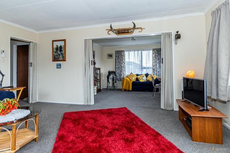 Photo of property in 5-5a Rugby Street, Waimate, 7924