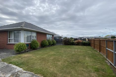 Photo of property in 19 Dunstan Crescent, Hornby, Christchurch, 8042