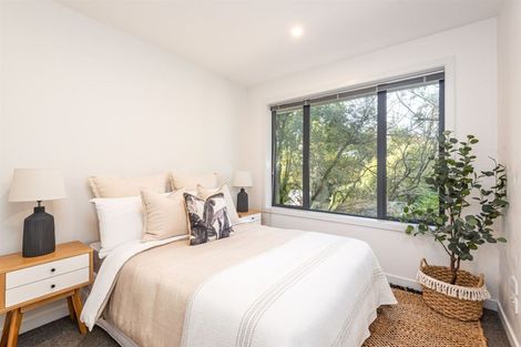 Photo of property in 202 Centaurus Road, Saint Martins, Christchurch, 8022