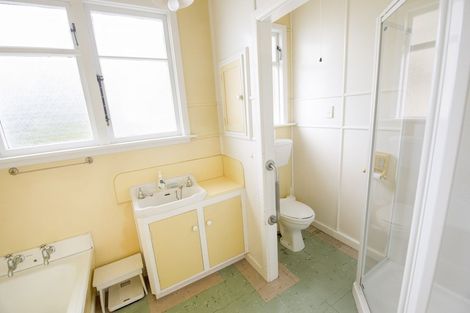 Photo of property in 16 Herrick Street, Marewa, Napier, 4110