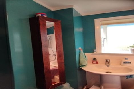 Photo of property in 22 Anthony Street, Tawa, Wellington, 5028