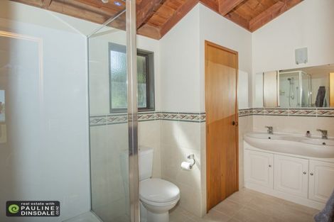 Photo of property in 39 Commins Road, Onerahi, Whangarei, 0110