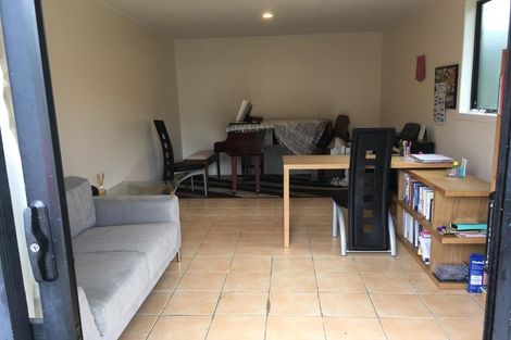 Photo of property in 2/6 Bowling Avenue, Epsom, Auckland, 1023