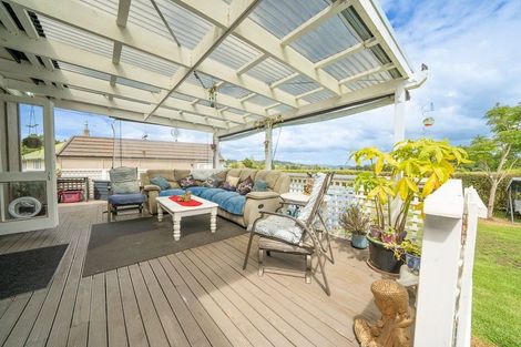 Photo of property in 60 George Street, Hikurangi, 0114